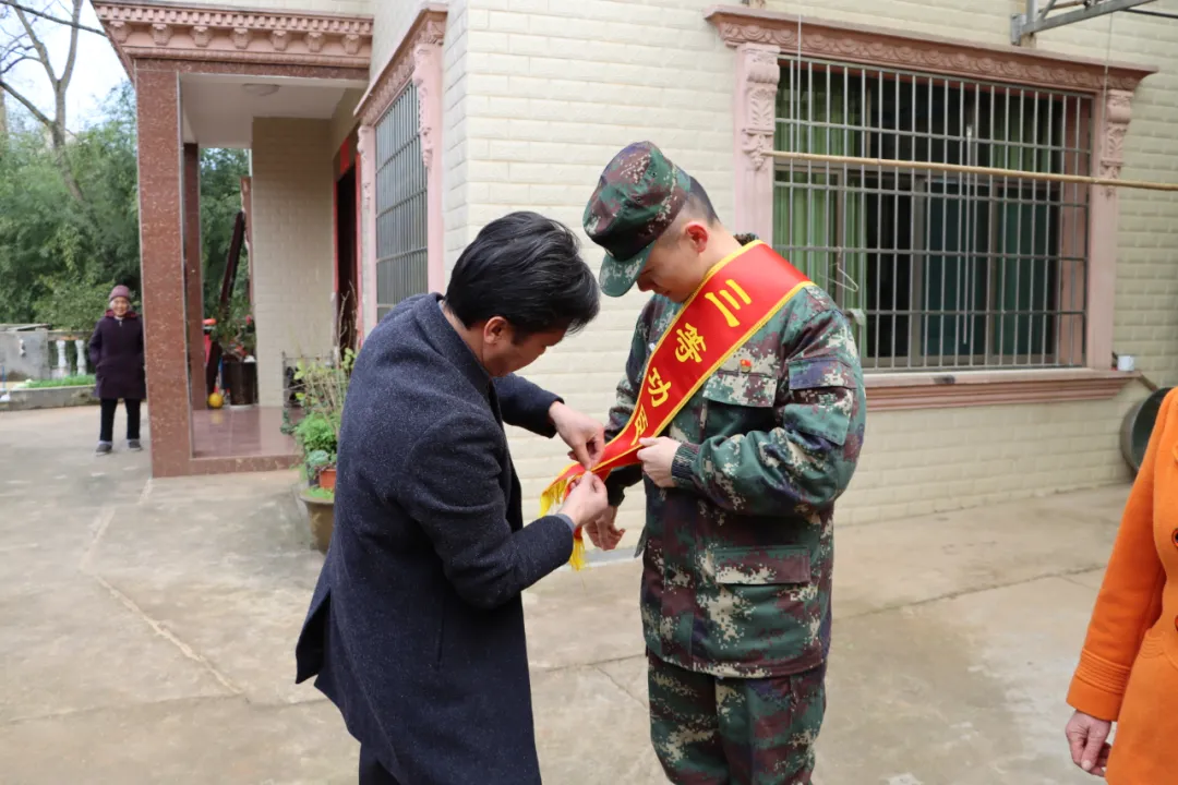 這個(gè)“軍人世家”出了一名三等功臣